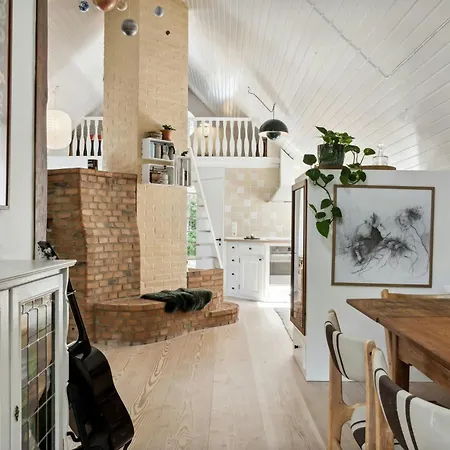 Σπίτι διακοπών Fine Old Details Near Stubbe Ebeltoft