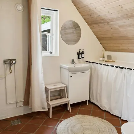 Σπίτι διακοπών Fine Old Details Near Stubbe *